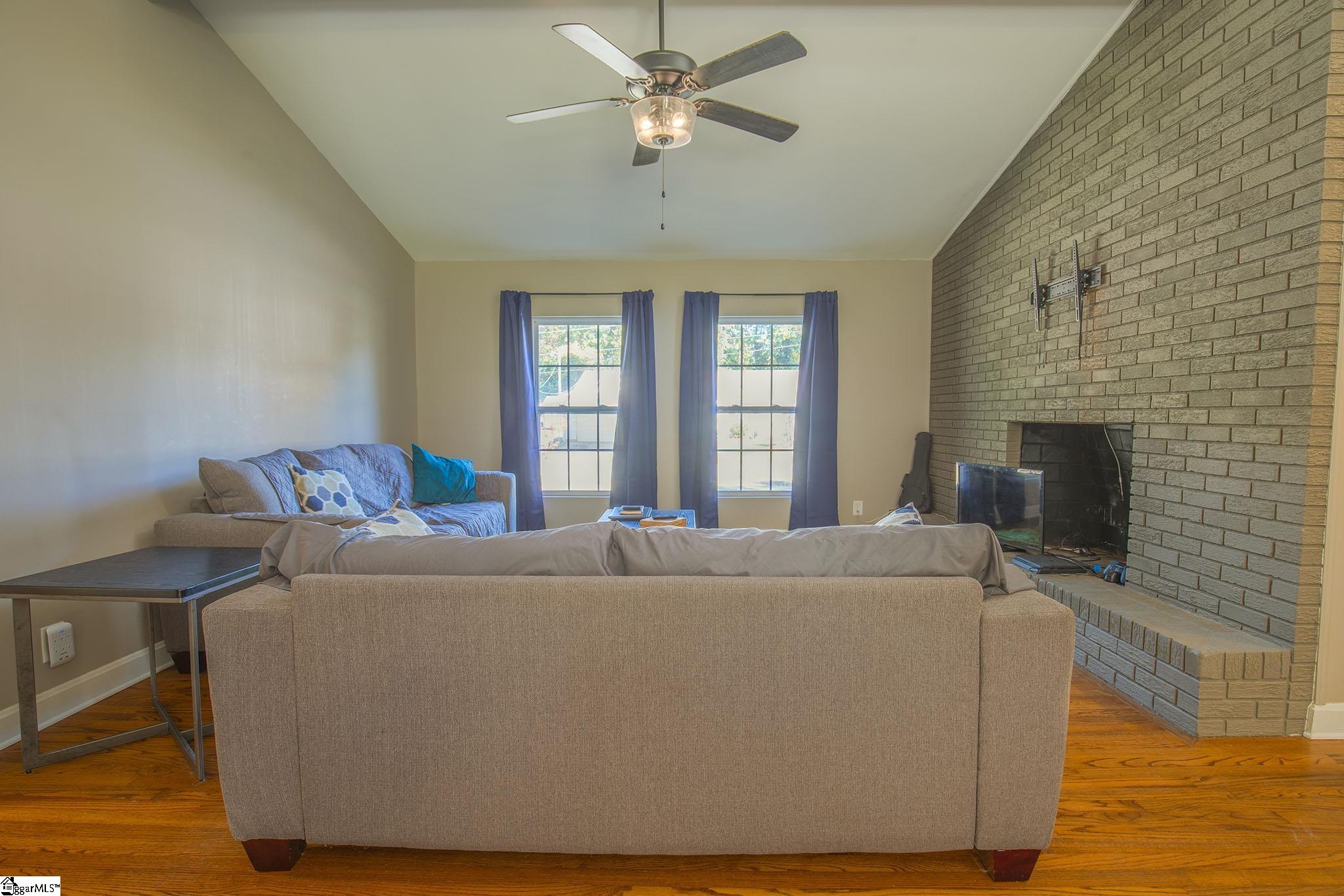 113 East Belvedere Road Greenville, SC 29605 - Photo 8 of 29 Gallery Image 8