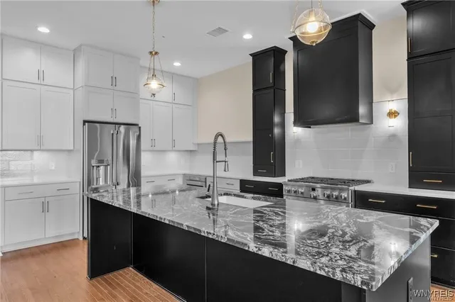 $1,499,000 | 674 Main Street, Unit 3, Buffalo, NY 14202