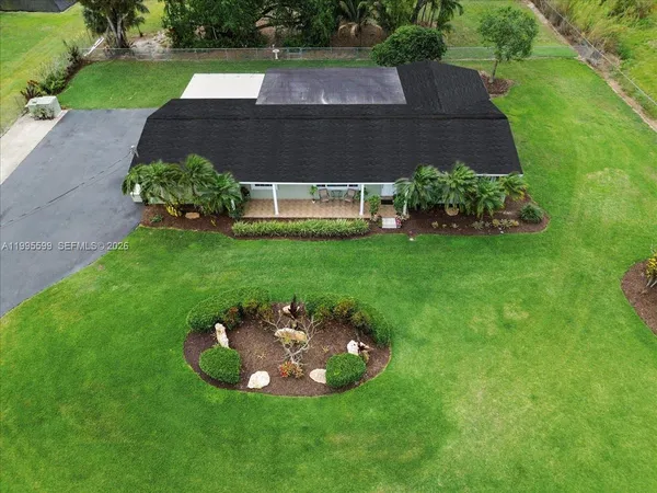 $1,200,000 | 19800 Southwest 280th Street, Homestead, FL 33031