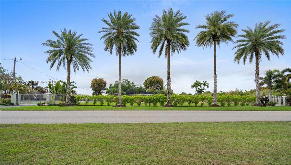 19800 Southwest 280th Street Homestead, FL 33031 - Photo 8 of 74