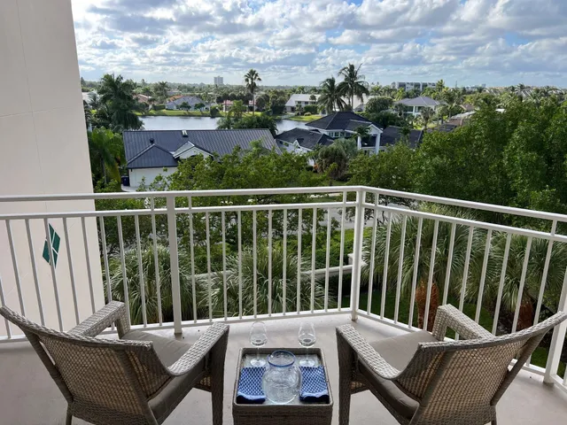 $1,575,000 | 1660 Florida A1A, Unit 122, Jupiter, FL 33477