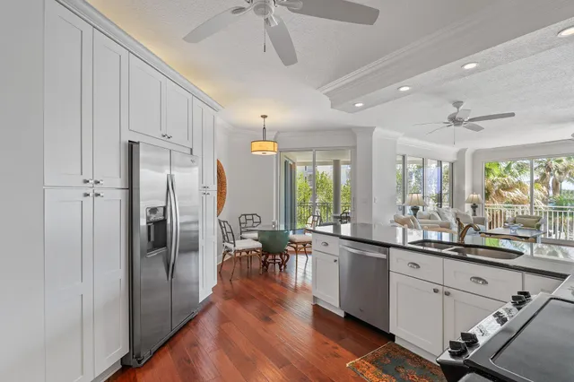 $1,575,000 | 1660 Florida A1A, Unit 122, Jupiter, FL 33477