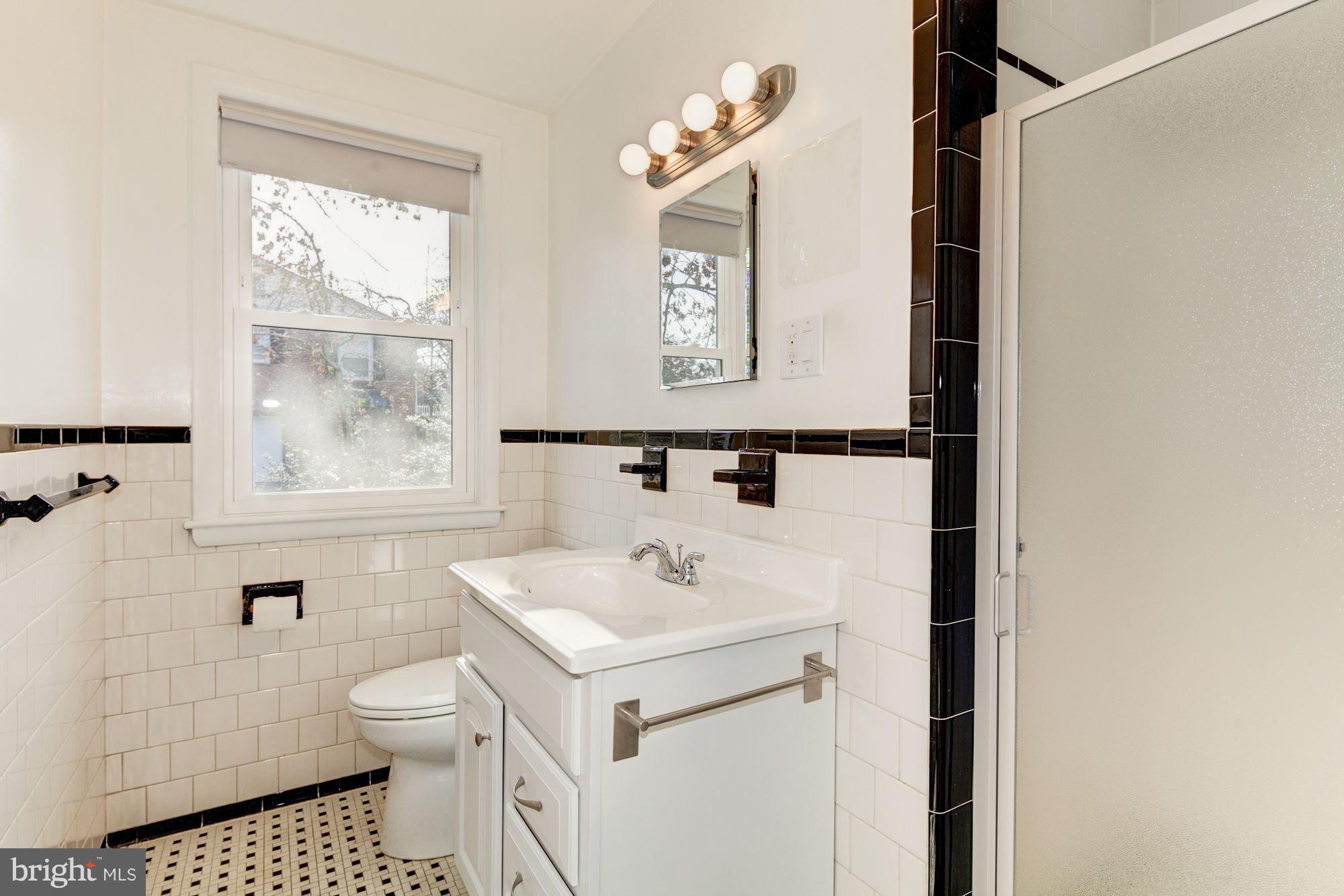 1906 Pot Spring Road Lutherville-Timonium, MD 21093 - Photo 16 of 30 Master bathroom