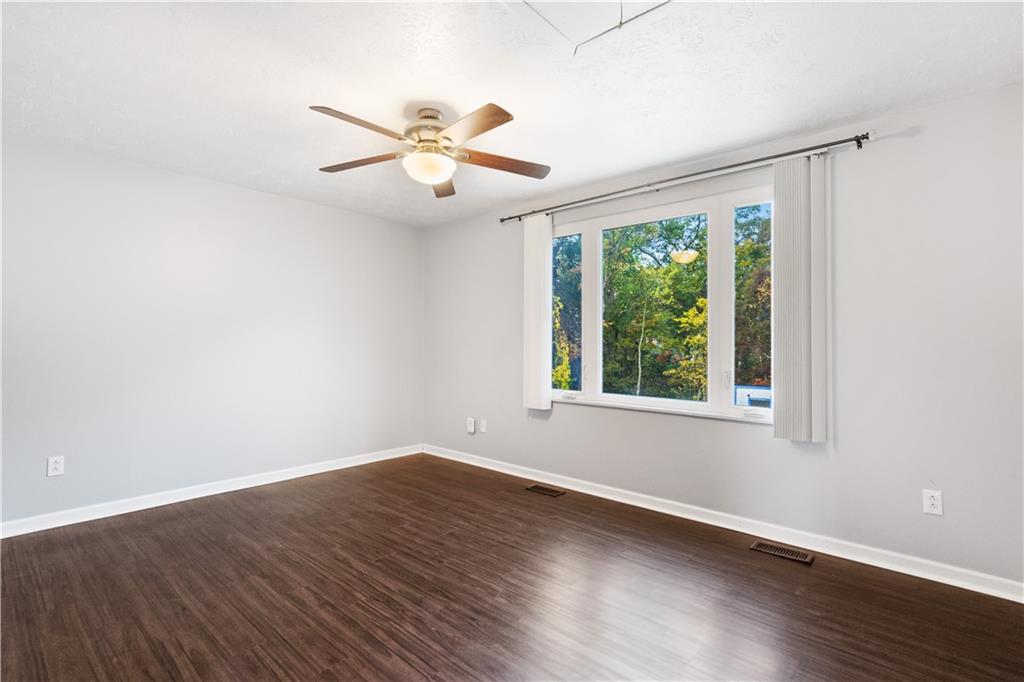 412 Donnell Road New Kensington, PA 15068 - Photo 11 of 23 Gallery Image 11