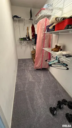 $249,900 | 107 East Rutledge Street, Petersburg, IL 62675