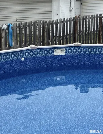 $249,900 | 107 East Rutledge Street, Petersburg, IL 62675