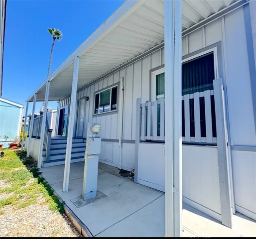 $149,900 | 16949 South Western Avenue, Unit 29B, Gardena, CA 90247