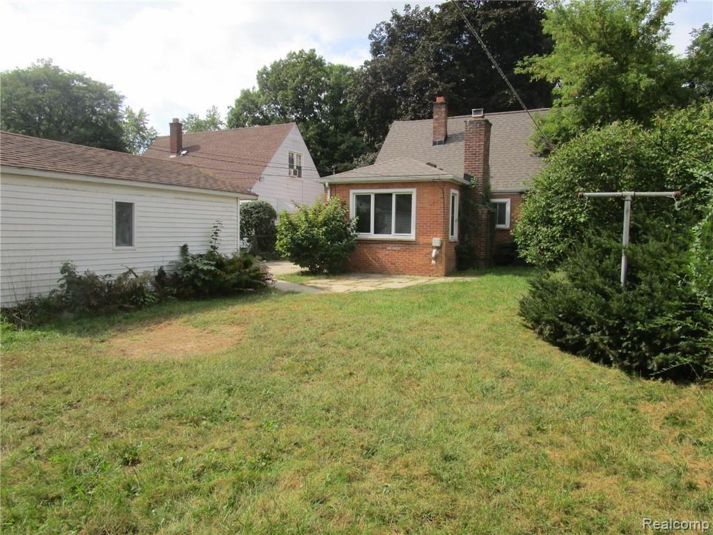 16944 Norborne Redford, MI 48240 - Photo 24 of 24