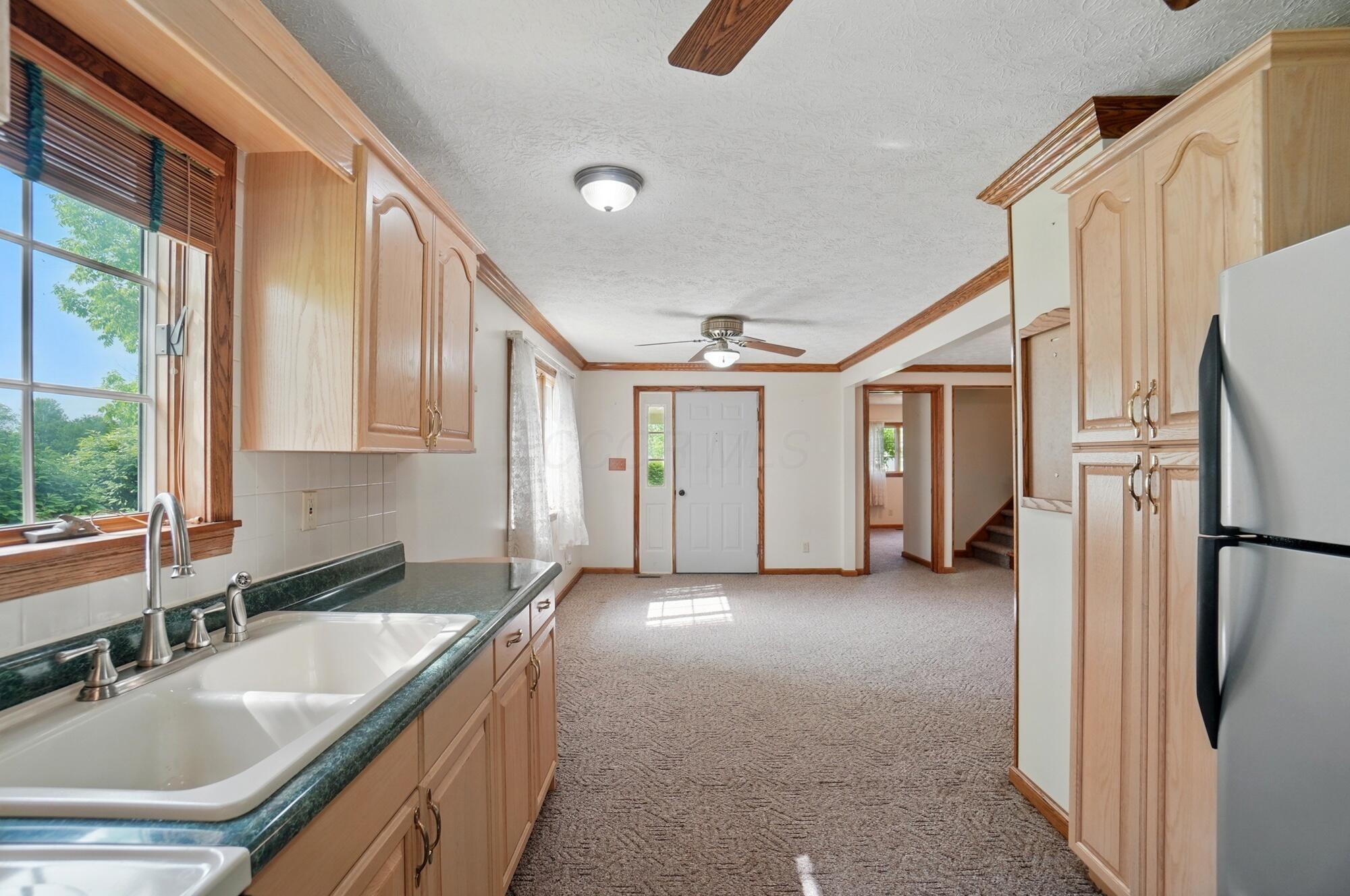 5870 Brook Road Northwest Baltimore, OH 43105 - Photo 22 of 70 Kitchen - 5870 Brook Road NW, Baltimore, OH 43105
