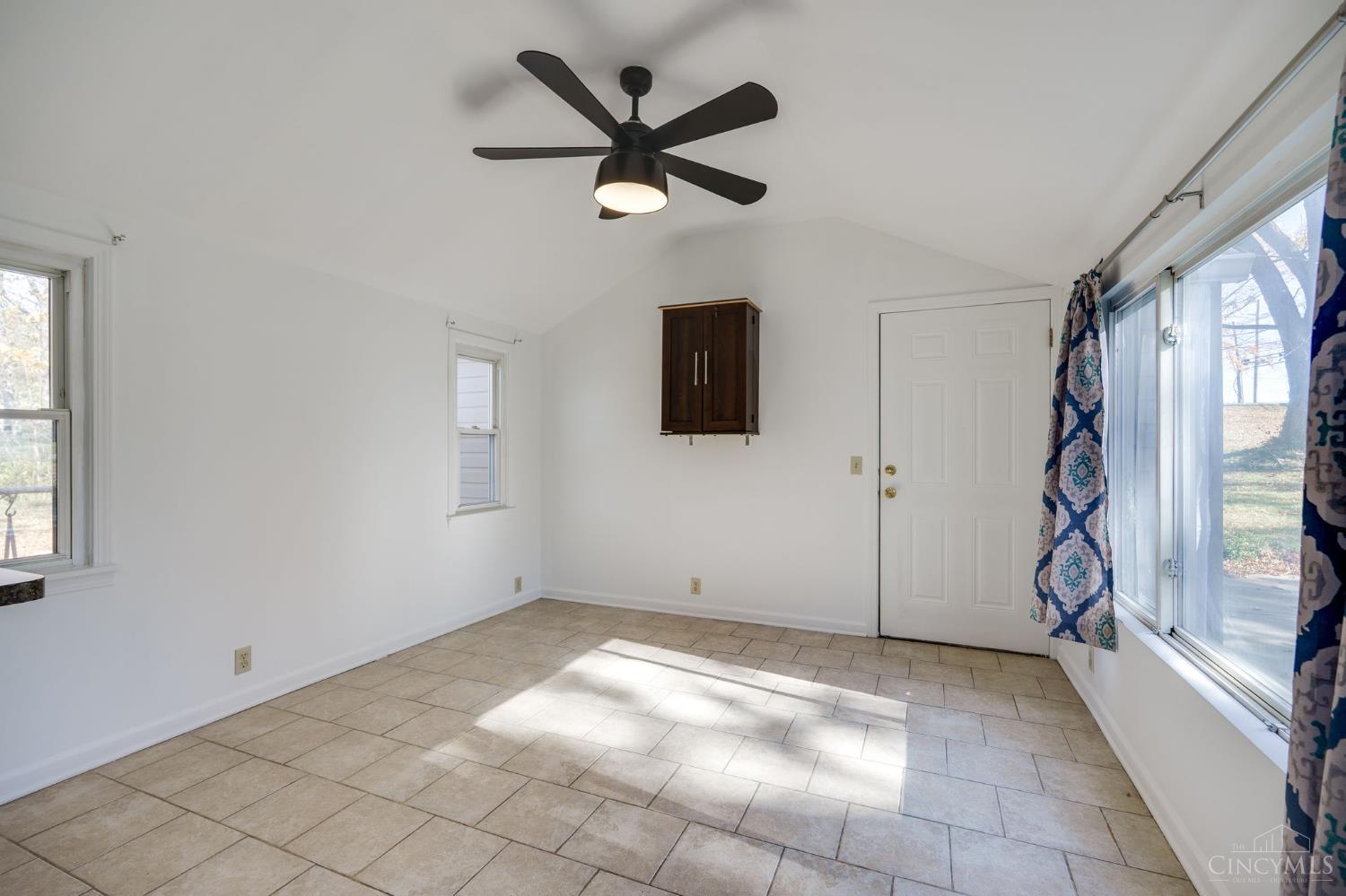 1370 Ross Hanover Road Hamilton, OH 45013 - Photo 15 of 41 Gallery Image 15