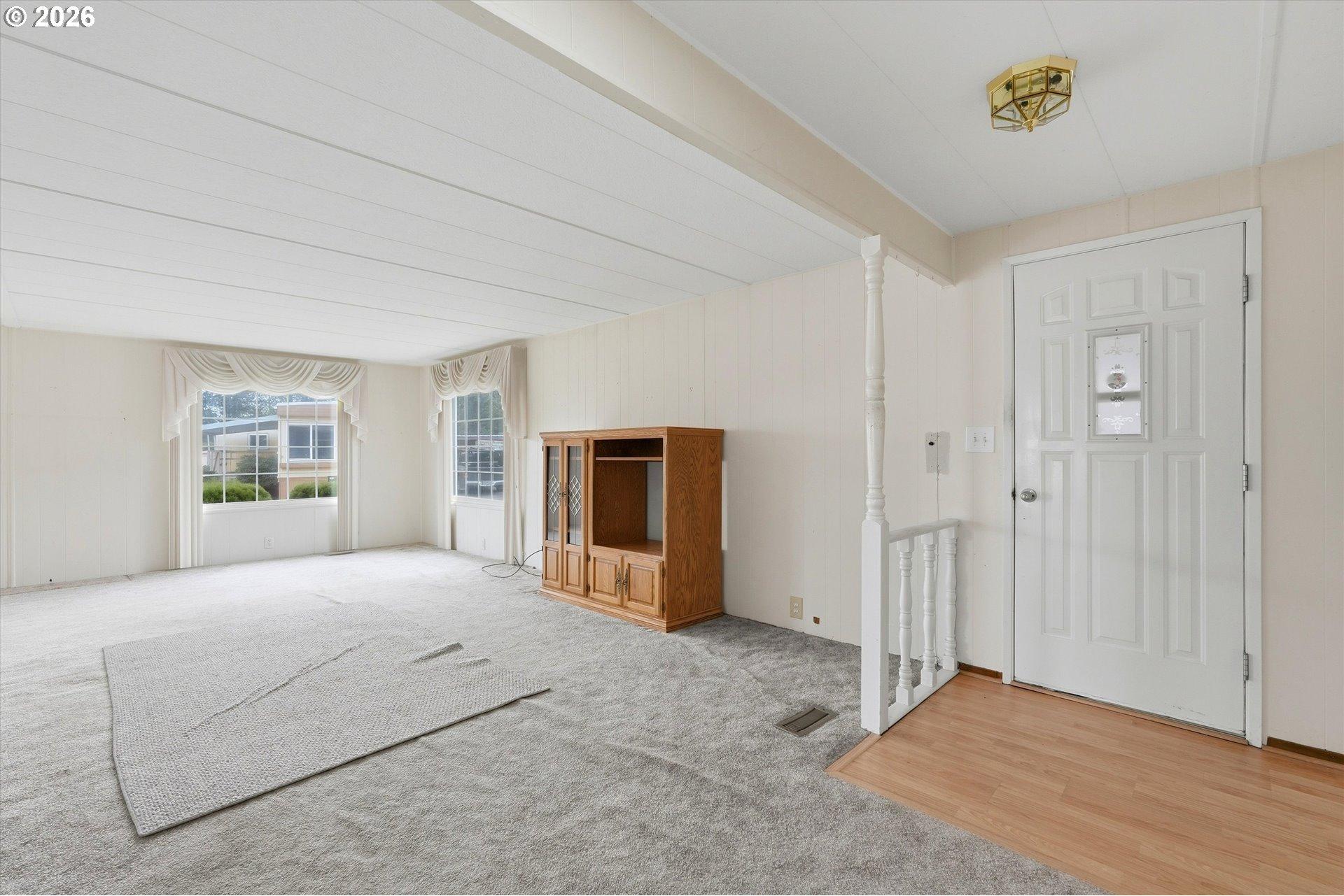15130 South Maplelane Road, Unit 32 Oregon City, OR 97045 - Photo 5 of 31 Gallery Image 5