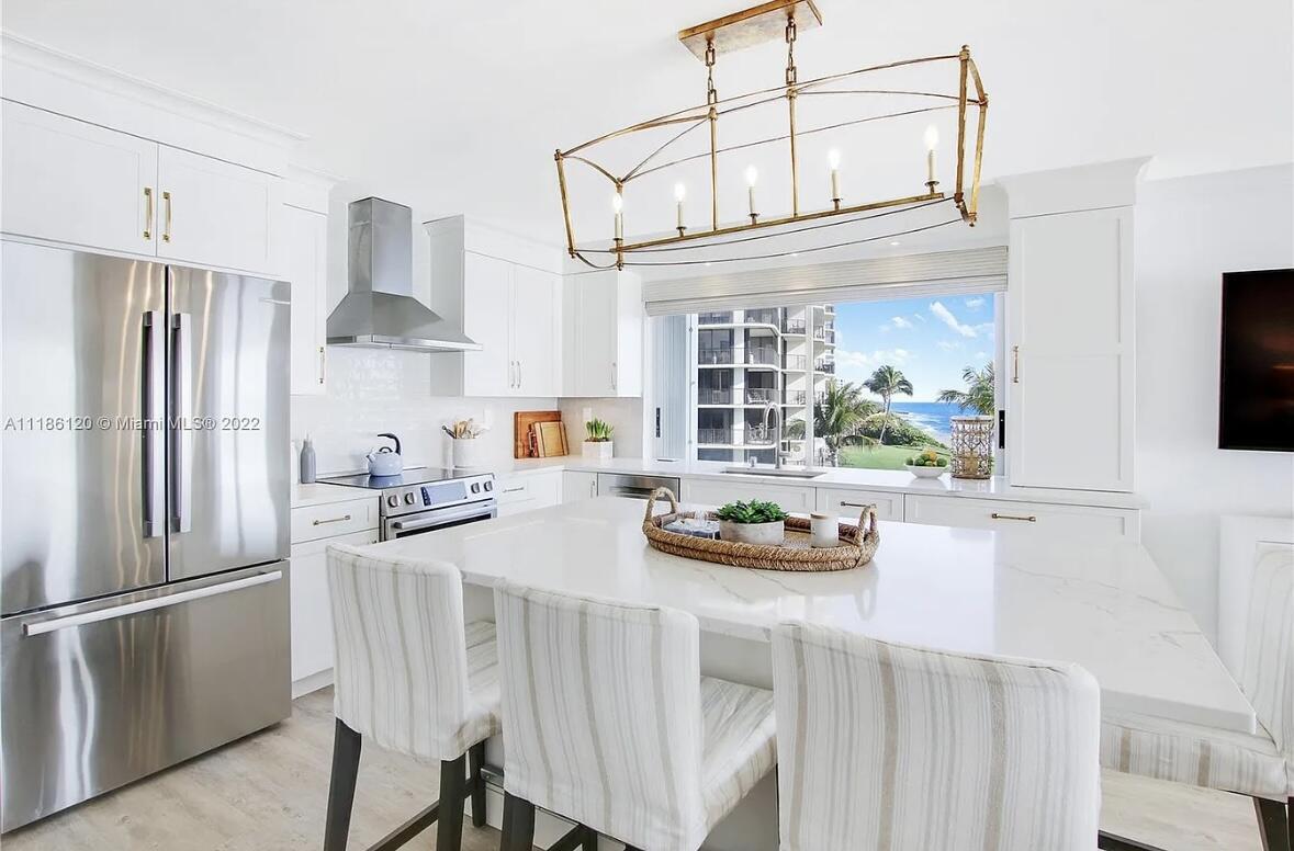 350 South Beach Road, Unit 401 Tequesta, FL 33469 - Photo 10 of 45 IMG_4858