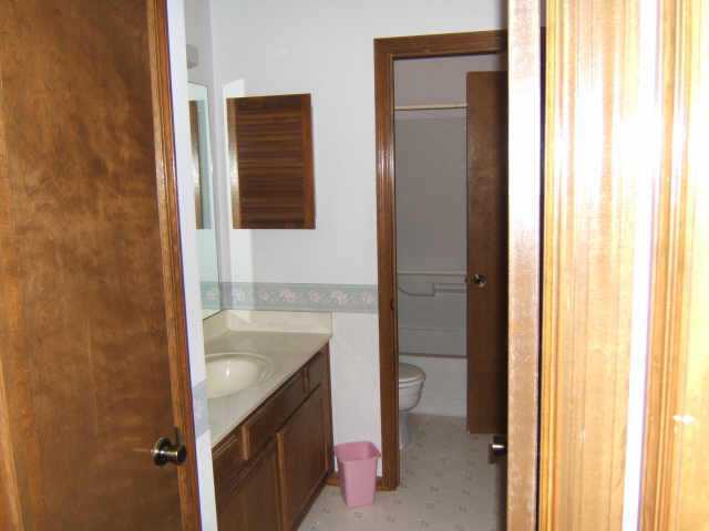 5267 Timberline Road Columbus, OH 43220 - Photo 4 of 9 Gallery Image 4