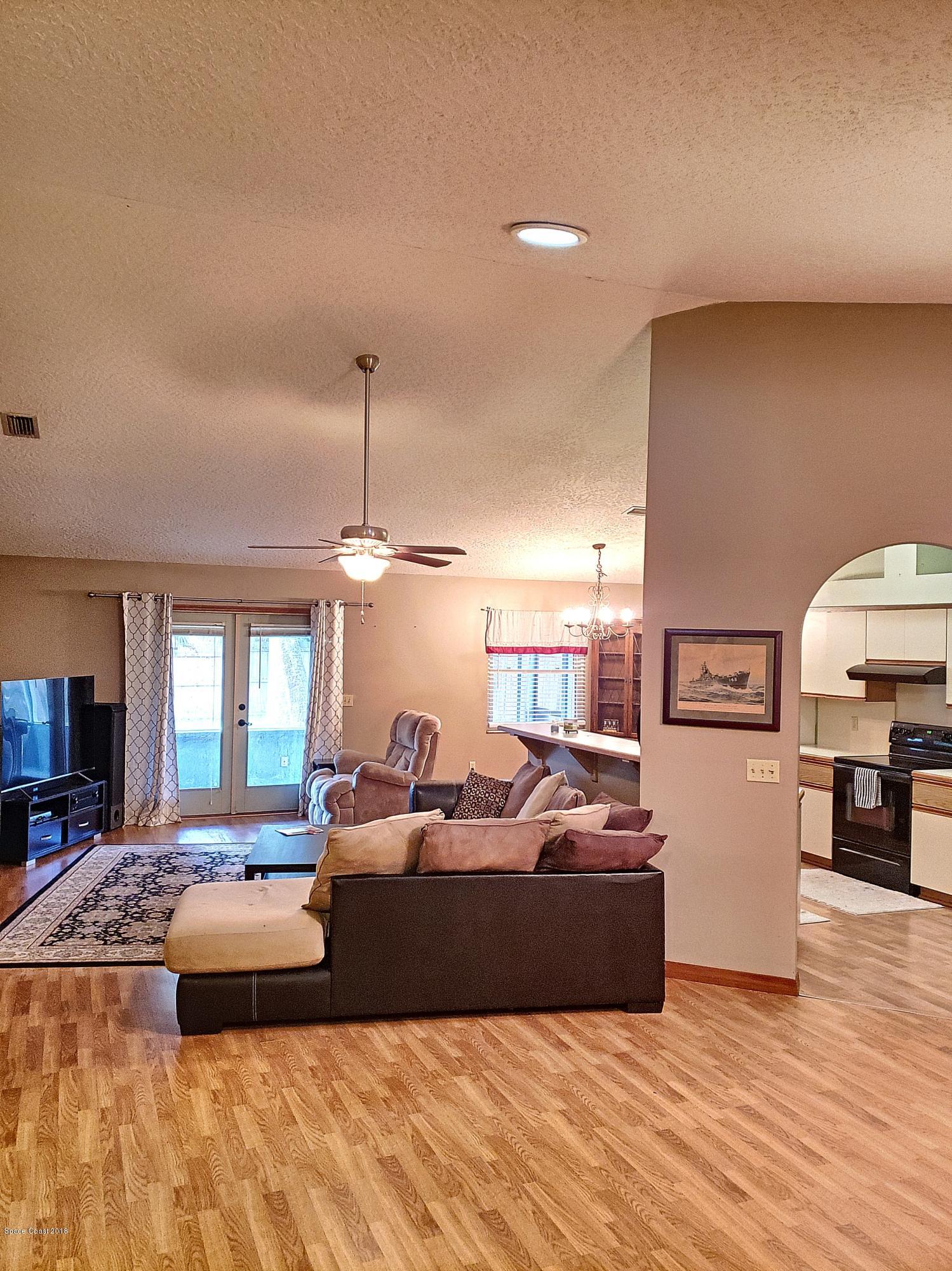 1699 Palm Ridge Road Melbourne, FL 32935 - Photo 7 of 26 4
