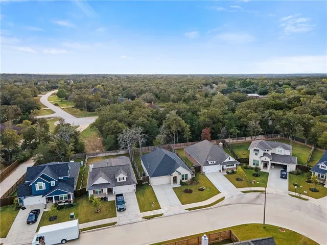 $460,000 | 1614 Briscoe Manor Court, College Station, TX 77845