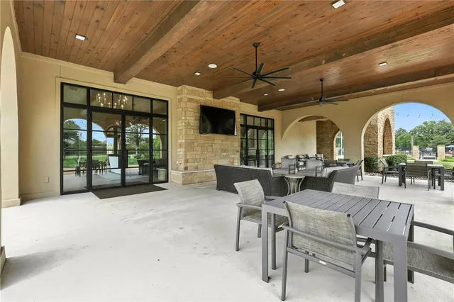 $460,000 | 1614 Briscoe Manor Court, College Station, TX 77845