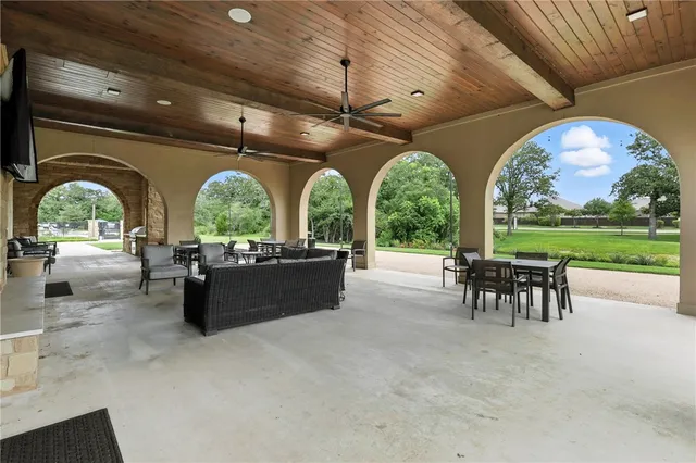 $460,000 | 1614 Briscoe Manor Court, College Station, TX 77845