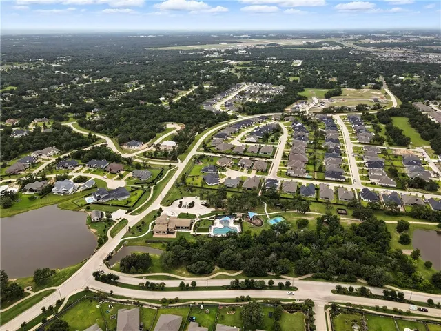 $460,000 | 1614 Briscoe Manor Court, College Station, TX 77845