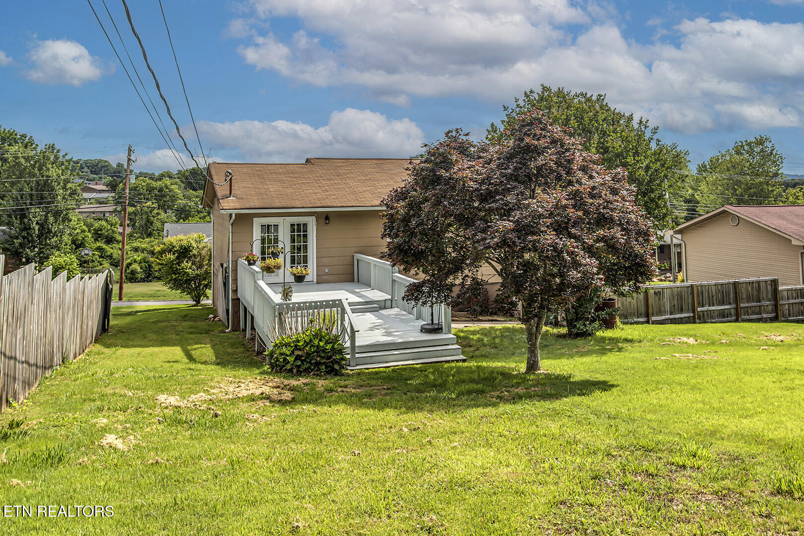 7753 Cranley Road Powell, TN 37849 - Photo 39 of 43 39_CranleyRoad_7753_BackRight