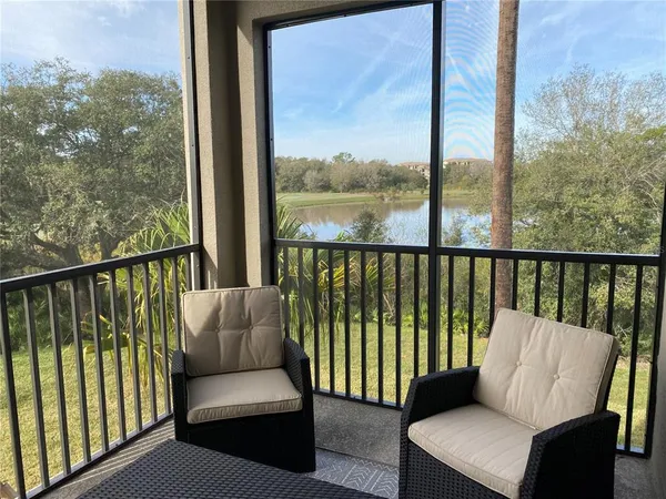 $6,200 | 17510 Gawthrop Drive, Unit 208, Bradenton, FL 34211