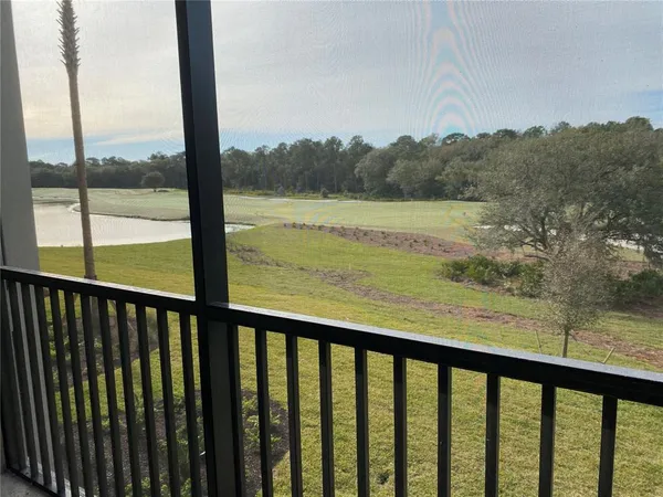 $6,200 | 17510 Gawthrop Drive, Unit 208, Bradenton, FL 34211