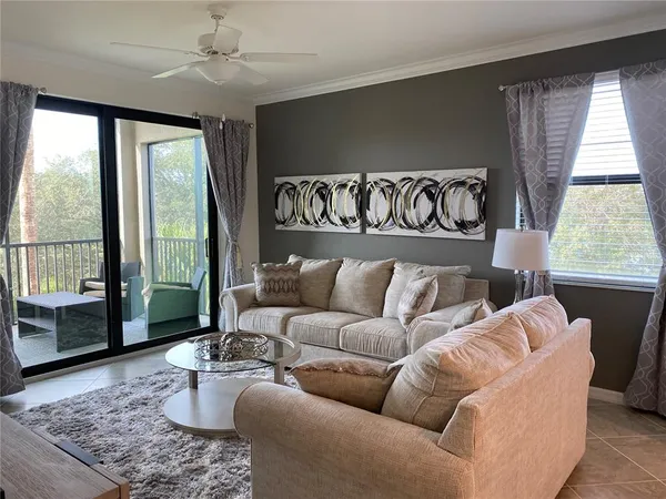 $6,200 | 17510 Gawthrop Drive, Unit 208, Bradenton, FL 34211