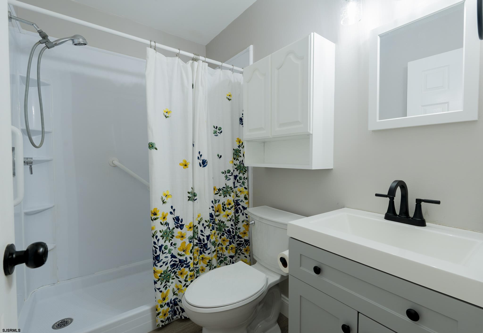 1137 South Beecham Road Williamstown, NJ 08094 - Photo 32 of 47 a bathroom with a sink toilet and shower