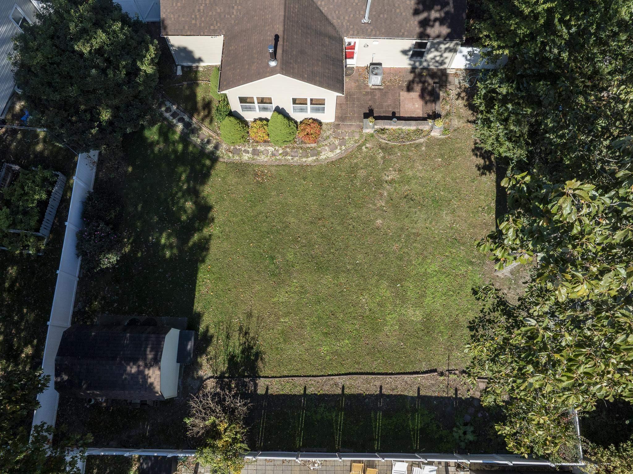1137 South Beecham Road Williamstown, NJ 08094 - Photo 46 of 47 an aerial view of residential houses with outdoor space