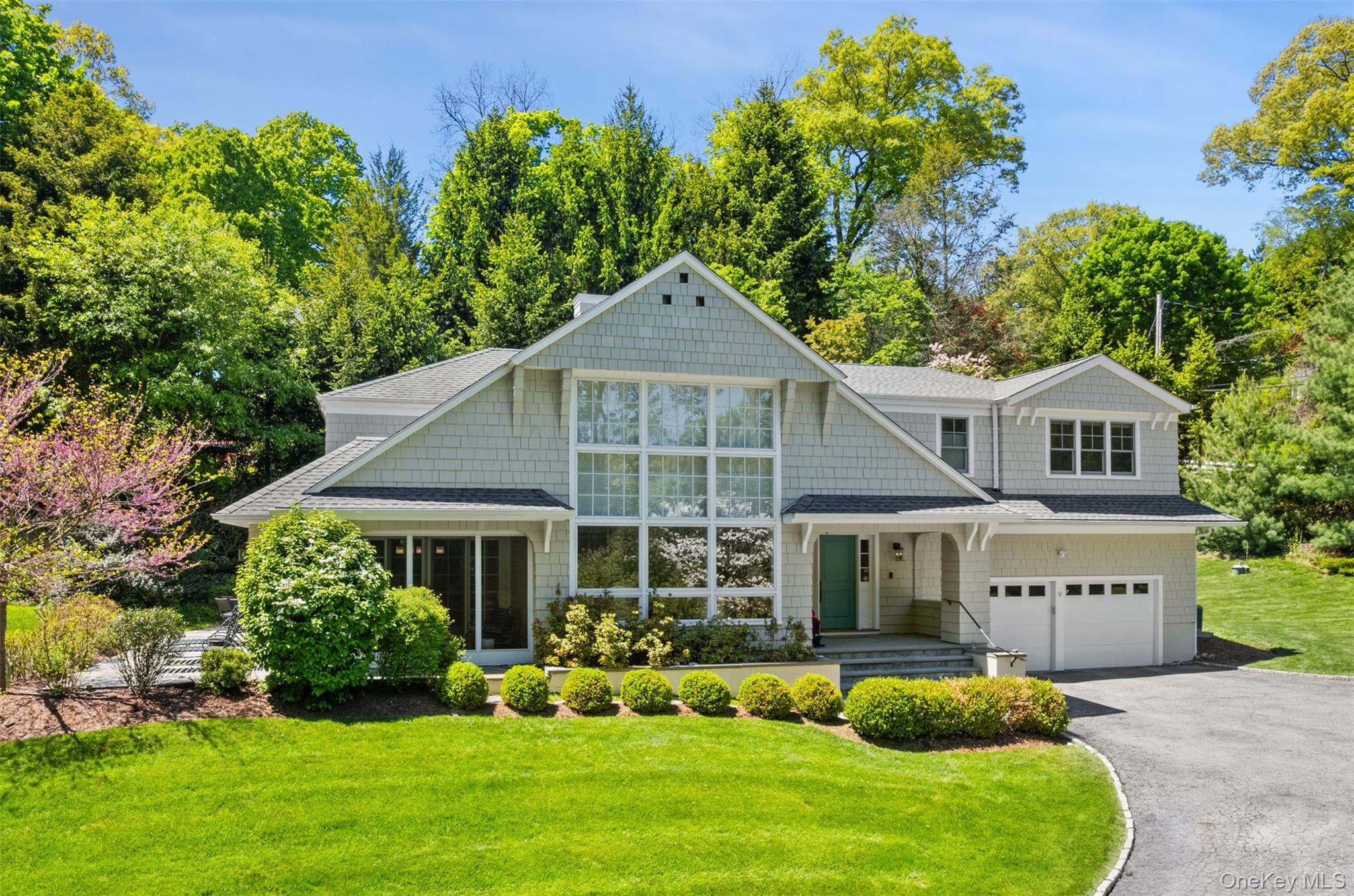 9 S Road Katonah, NY 10536 - Photo 1 of 38