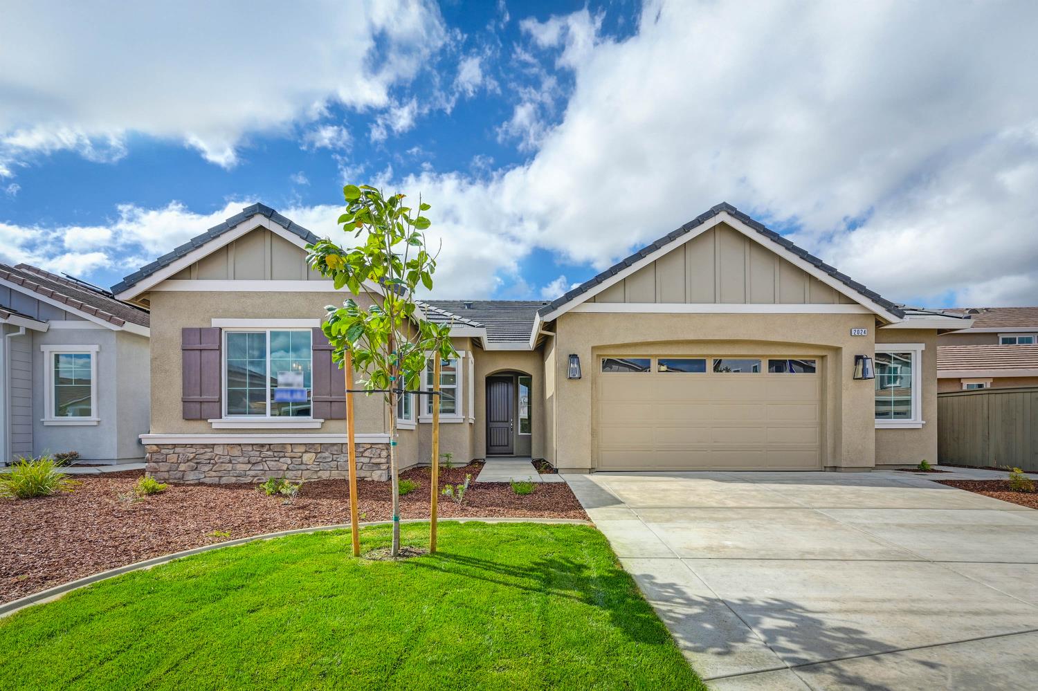 2024 Arbor Rdg Drive Roseville, CA 95747 - Photo 2 of 14
