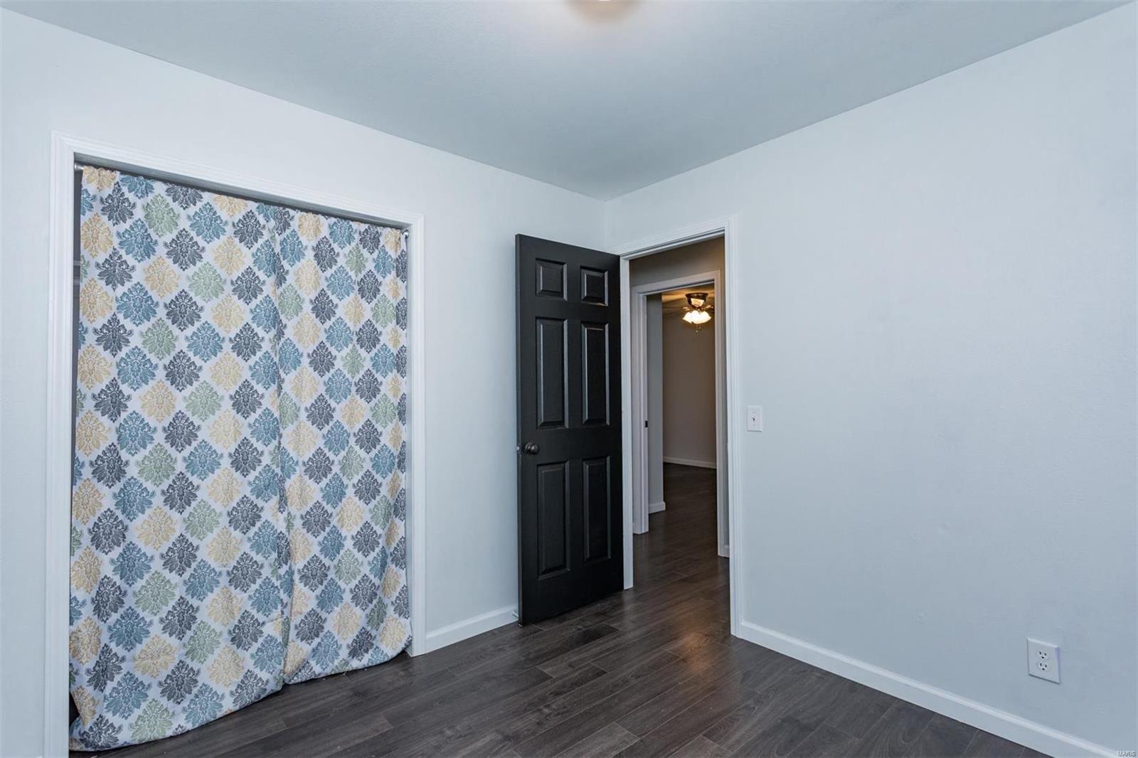 2616 Pontoon Road Granite City, IL 62040 - Photo 20 of 36 Gallery Image 20