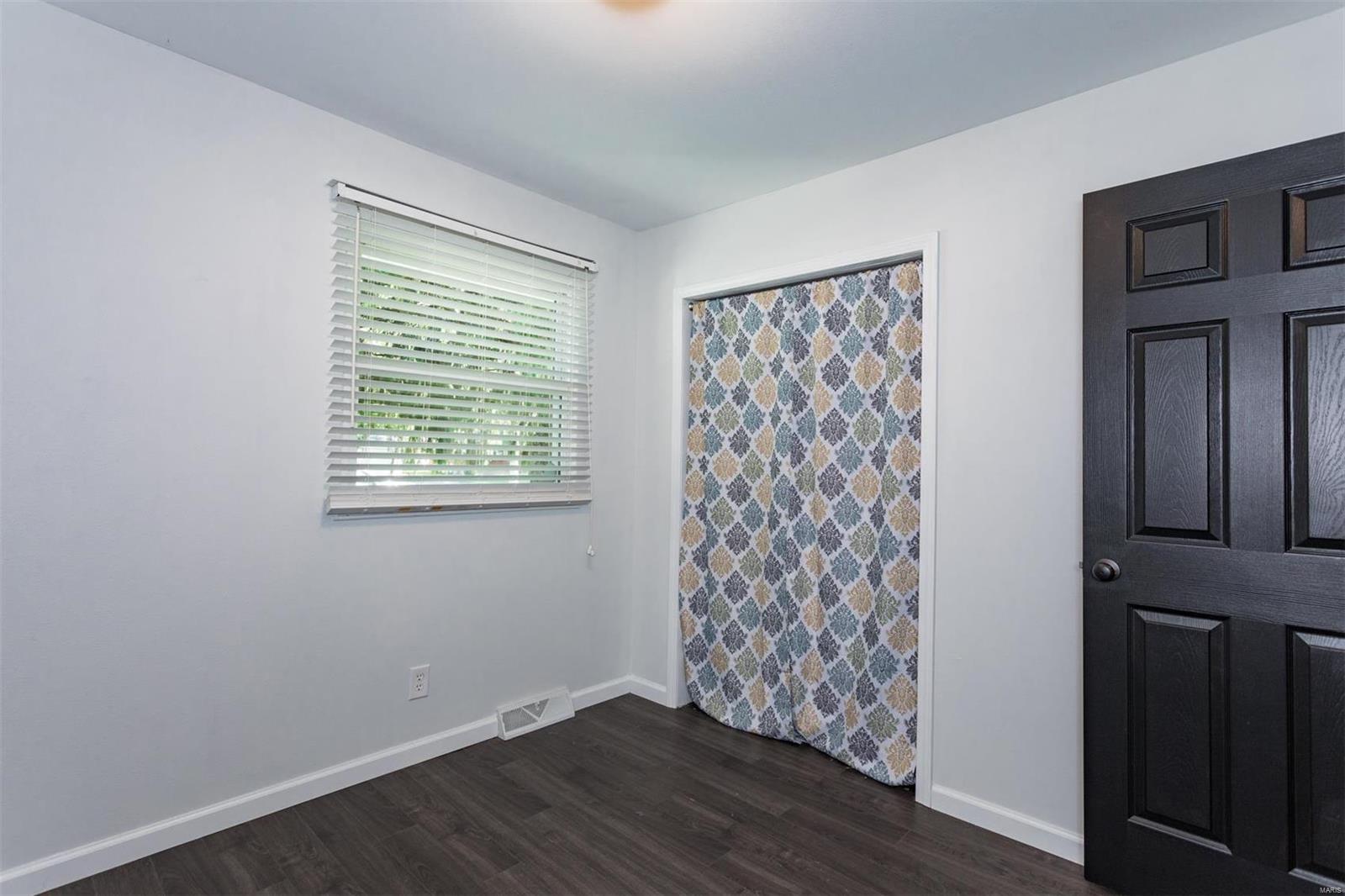 2616 Pontoon Road Granite City, IL 62040 - Photo 22 of 36 Gallery Image 22