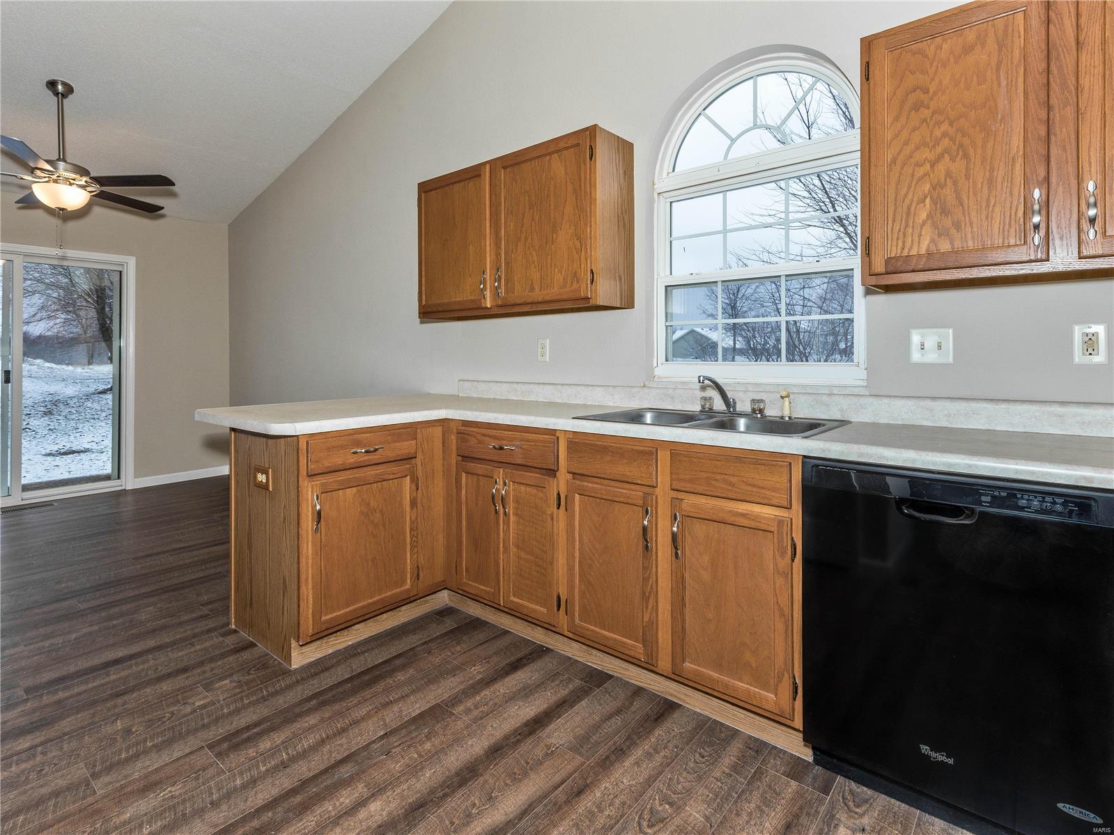 2655 Keebler Road Maryville, IL 62062 - Photo 11 of 41 Gallery Image 11