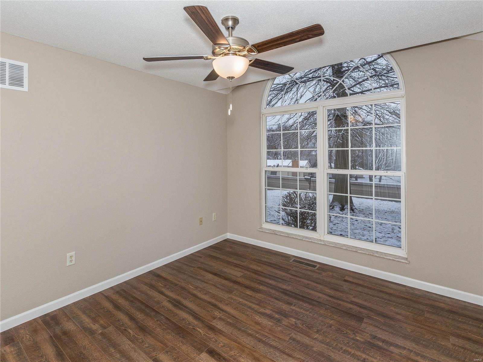 2655 Keebler Road Maryville, IL 62062 - Photo 23 of 41 Gallery Image 23