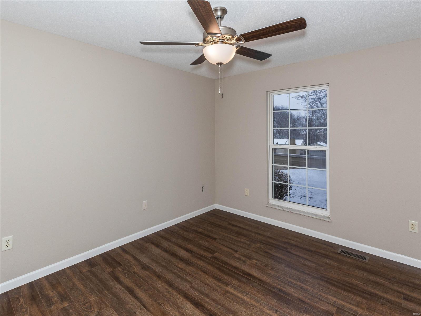 2655 Keebler Road Maryville, IL 62062 - Photo 26 of 41 Gallery Image 26