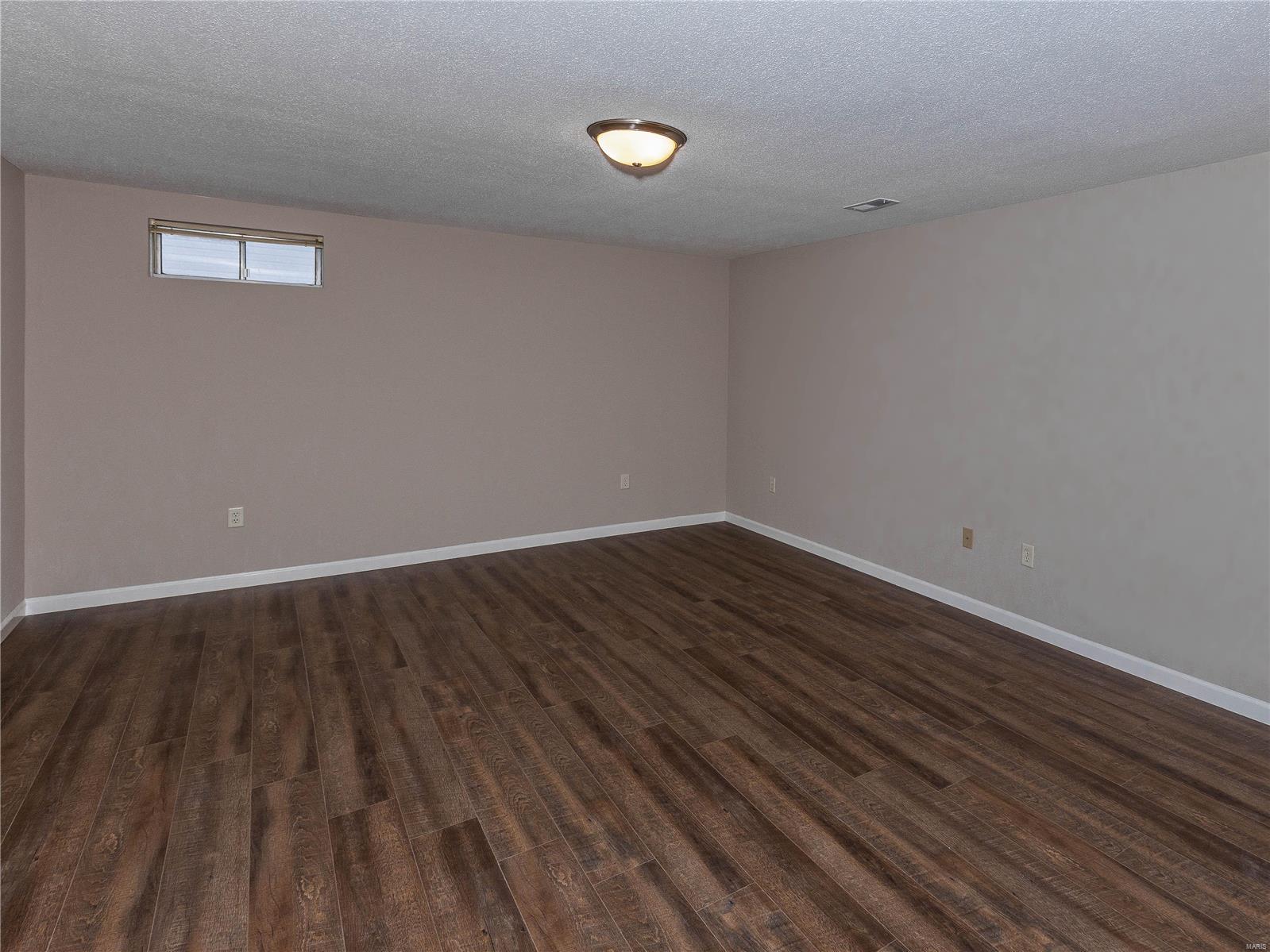 2655 Keebler Road Maryville, IL 62062 - Photo 32 of 41 Gallery Image 32