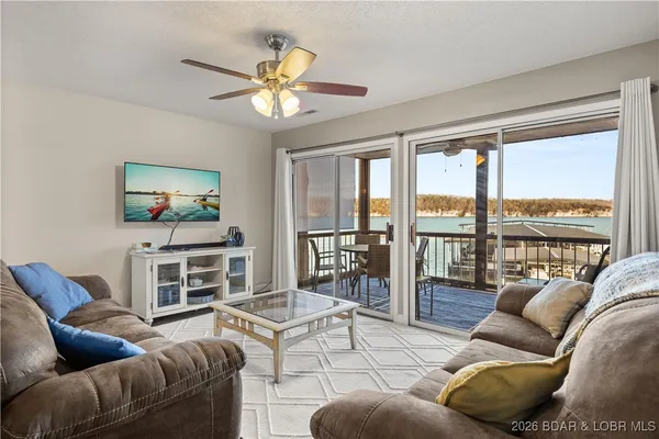 $259,000 | 6005 Baydy Peak Road, Unit 401, Osage Beach, MO 65065