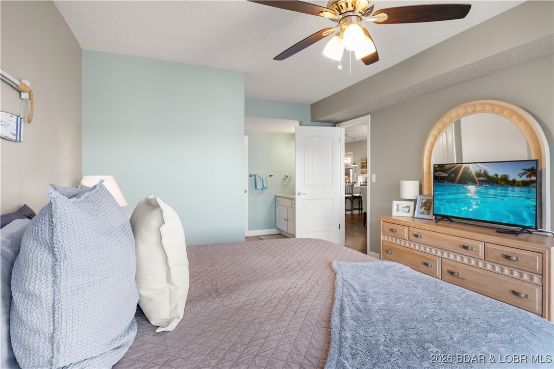 6005 Baydy Peak Road, Unit 401 Osage Beach, MO 65065 - Photo 17 of 34