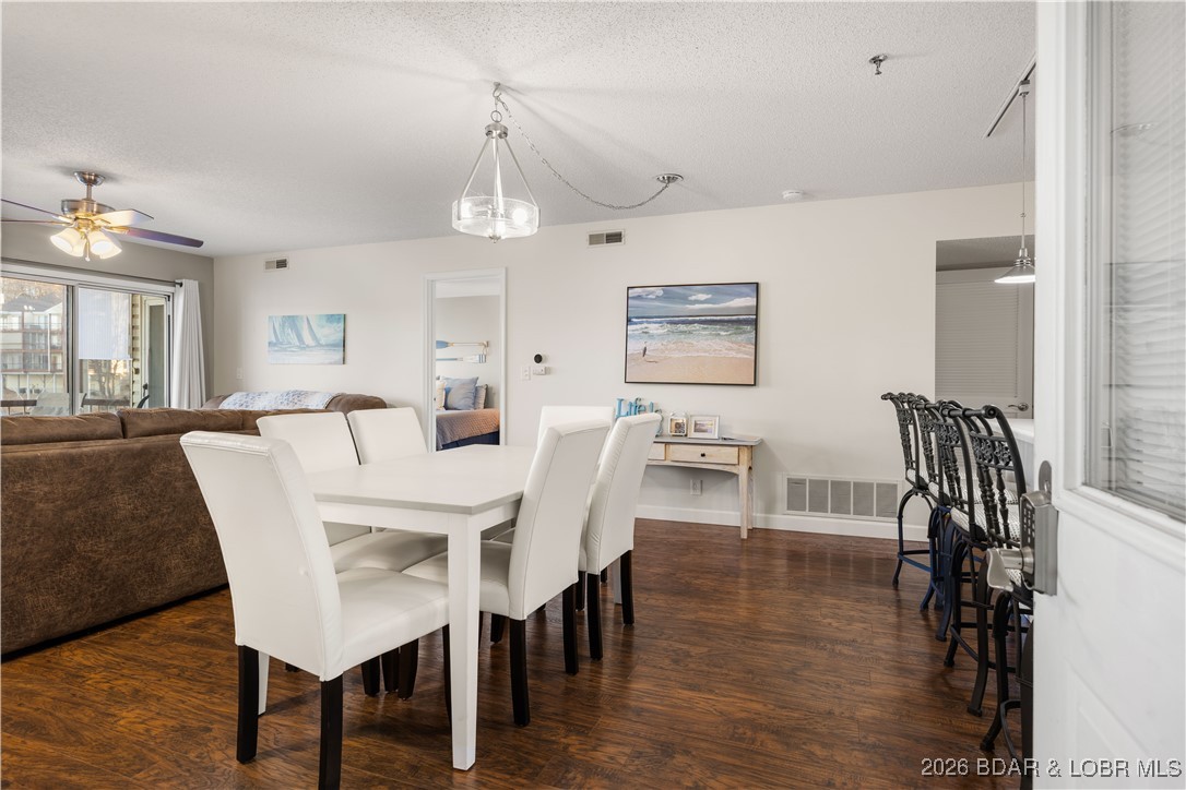 6005 Baydy Peak Road, Unit 401 Osage Beach, MO 65065 - Photo 4 of 34