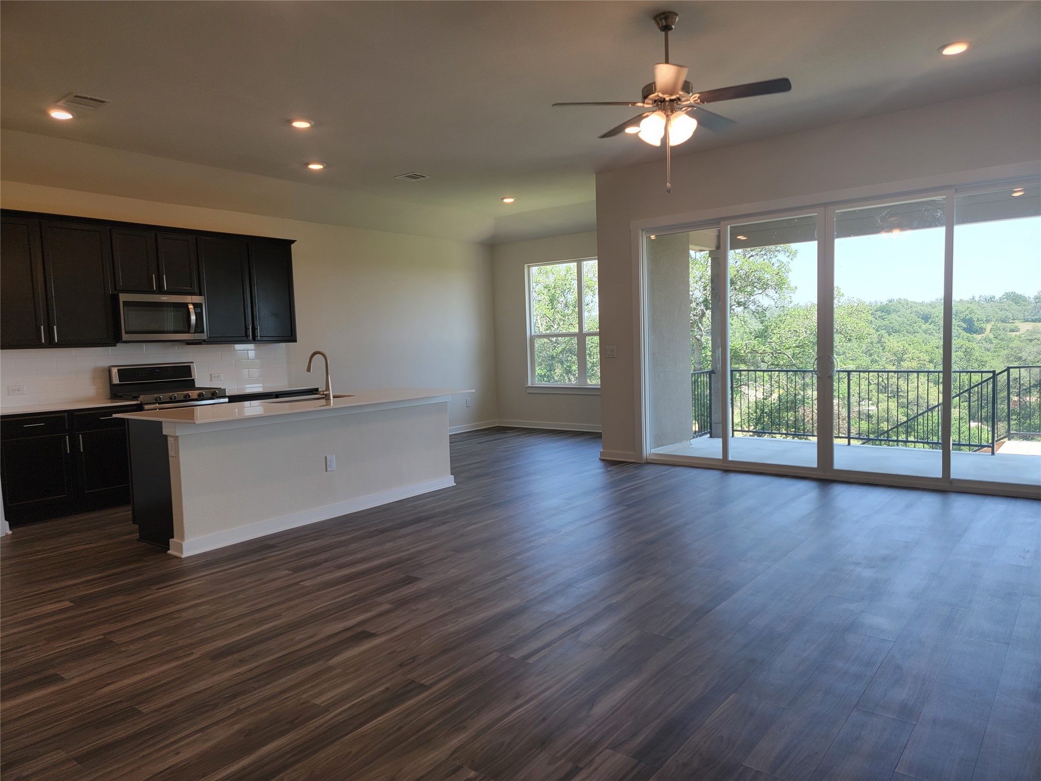 2040 Centerline Lane Georgetown, TX 78628 - Photo 10 of 35