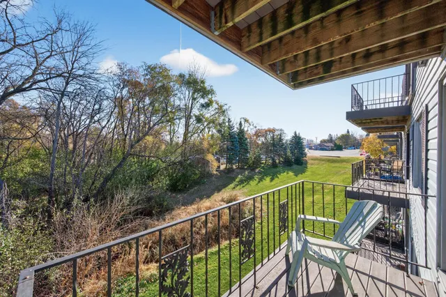 $142,500 | 181 Little Canada Road East, Unit 219, Little Canada, MN 55117