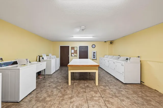 $142,500 | 181 Little Canada Road East, Unit 219, Little Canada, MN 55117