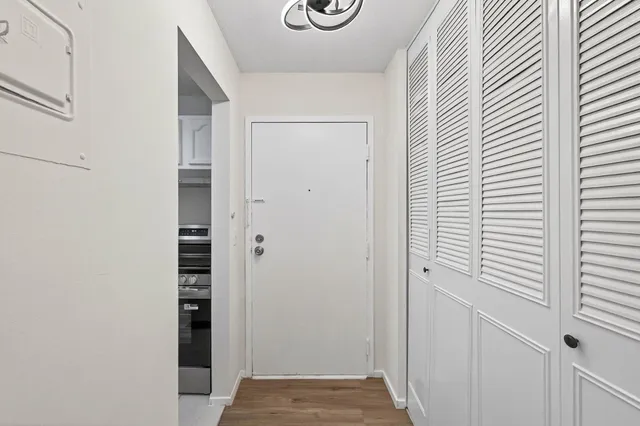 $142,500 | 181 Little Canada Road East, Unit 219, Little Canada, MN 55117