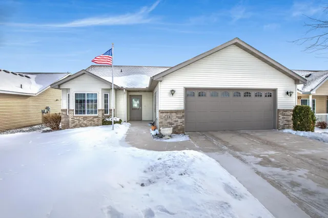 $339,900 | 34 Glenview Loop, St. Cloud, MN 56303