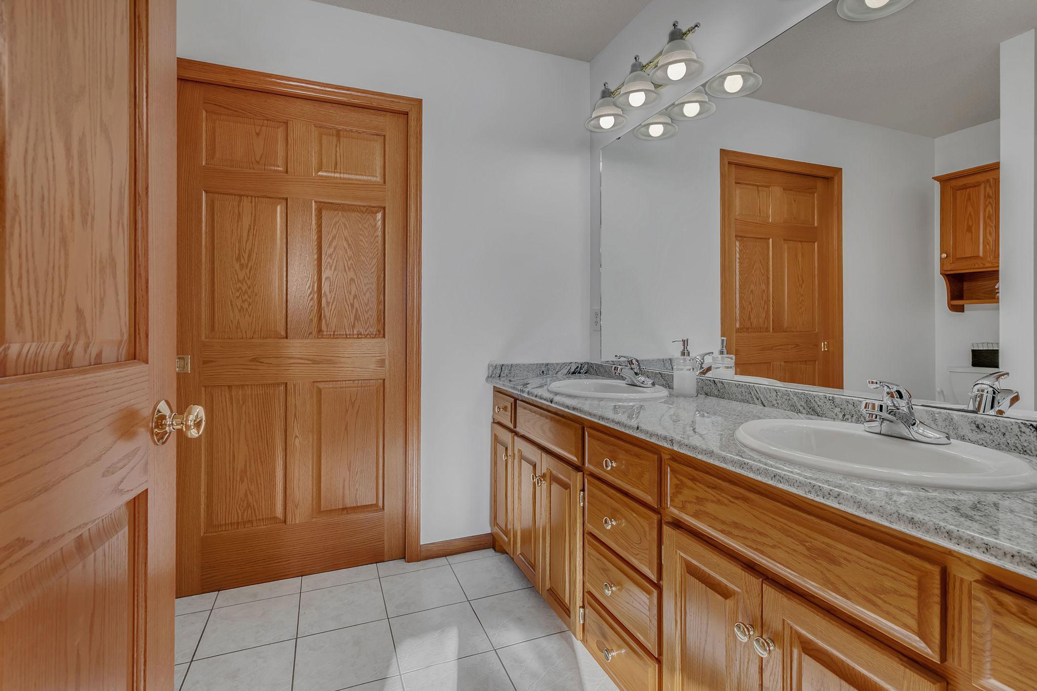 34 Glenview Loop St. Cloud, MN 56303 - Photo 17 of 35