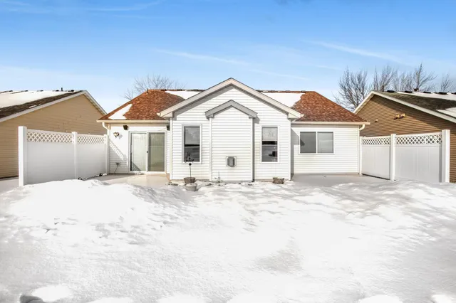 $339,900 | 34 Glenview Loop, St. Cloud, MN 56303