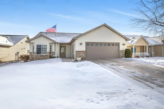 $339,900 | 34 Glenview Loop, St. Cloud, MN 56303