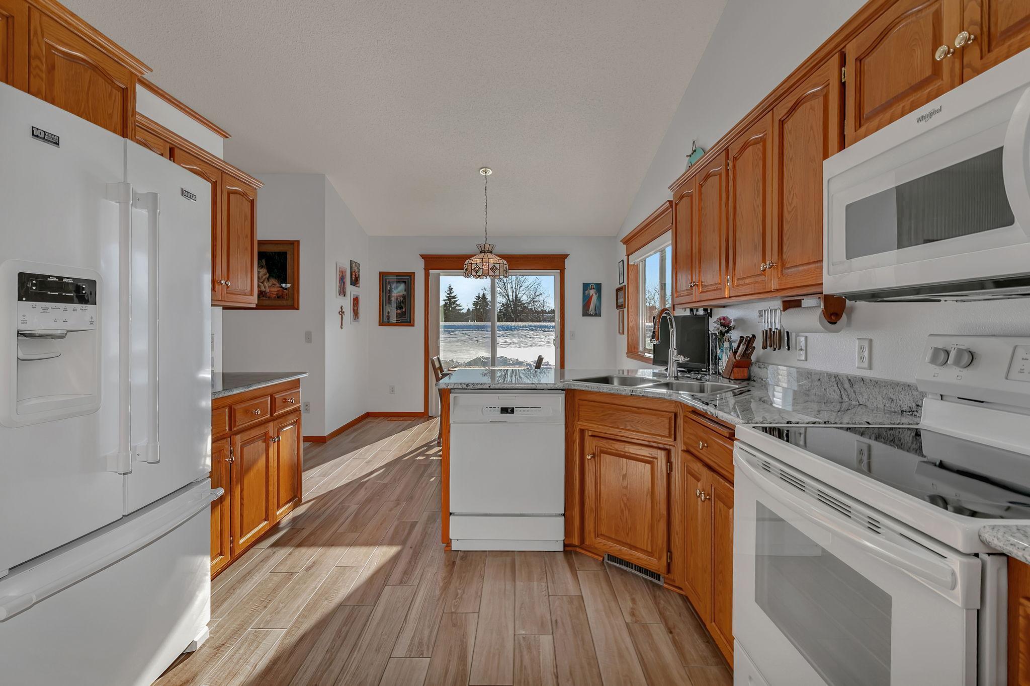 34 Glenview Loop St. Cloud, MN 56303 - Photo 5 of 35