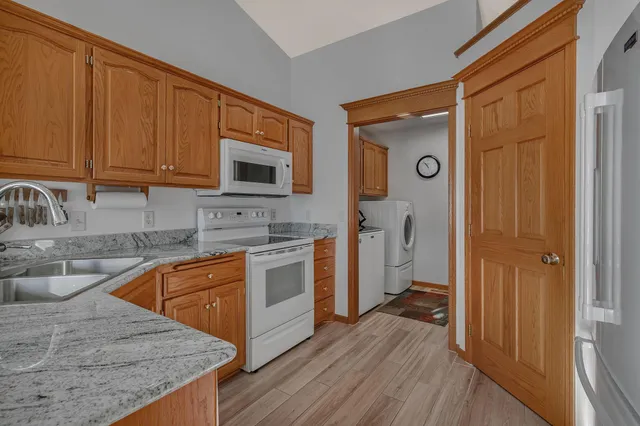 $339,900 | 34 Glenview Loop, St. Cloud, MN 56303