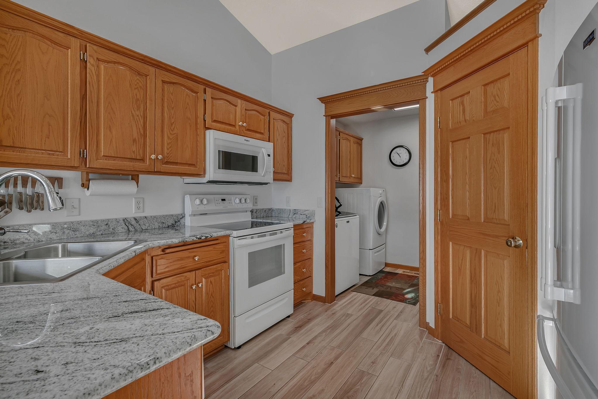 34 Glenview Loop St. Cloud, MN 56303 - Photo 6 of 35